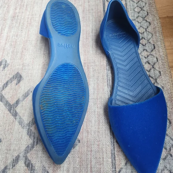 Blue Native Audrey Flates - Picture 3 of 4